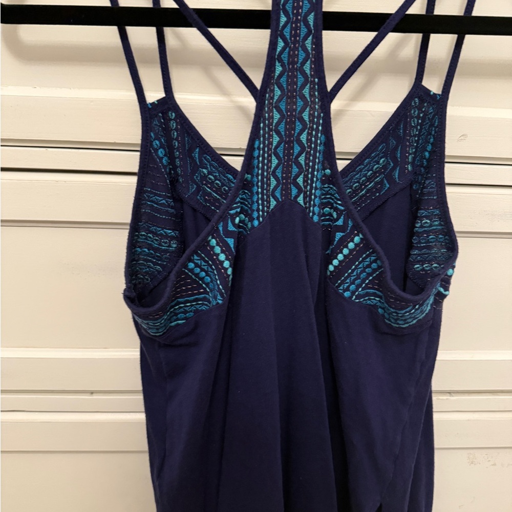 Express Embroidered Tank Size Small - Picture 2 of 4